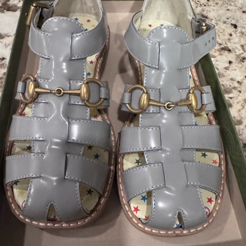 Gucci Kids Gray Sandals with Gold Accents